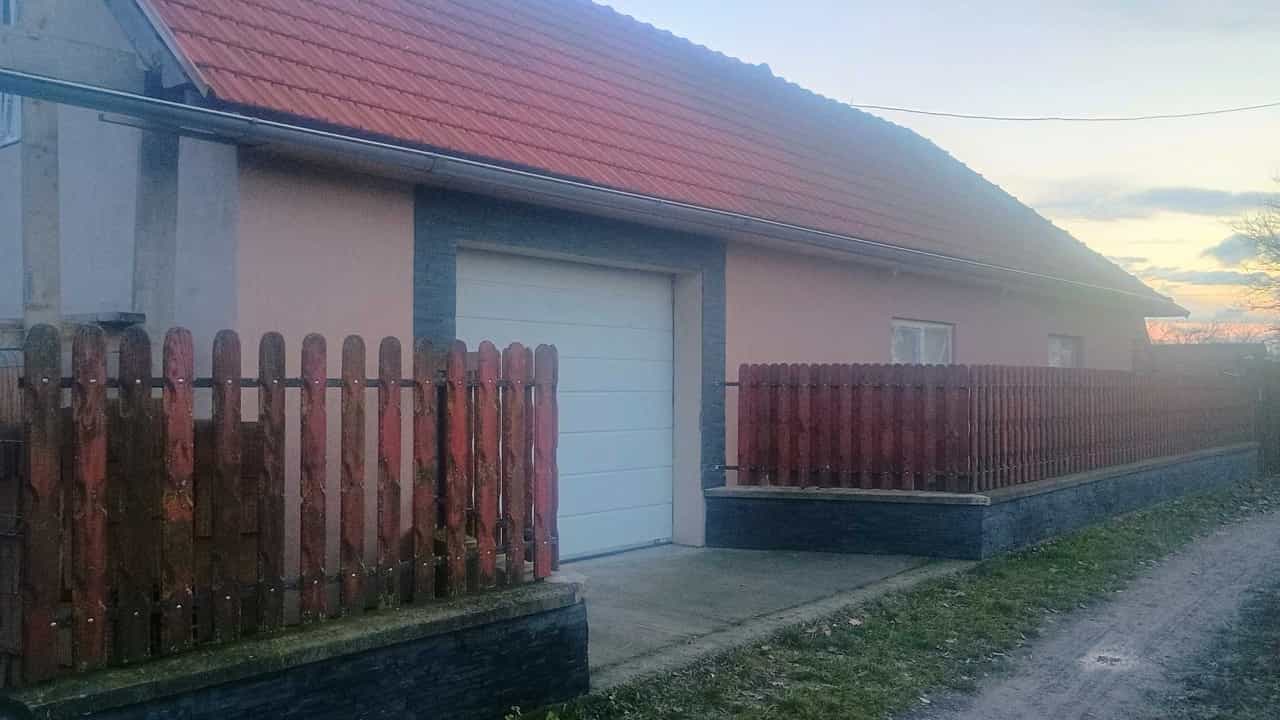 Sikes Csaba
