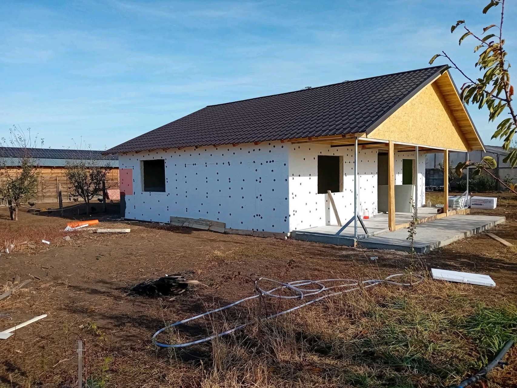 Robert Construct Modern
