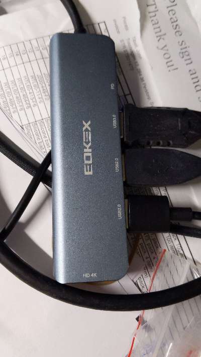 EOKEX USB-hubb HD 4K - 250 kr
