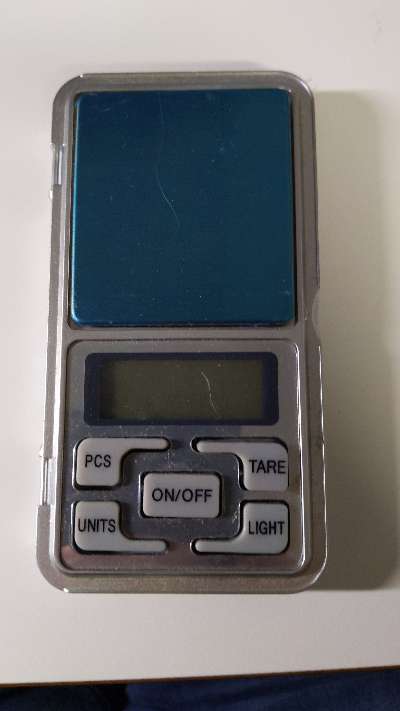 Digital fickvåg - elektronik till salu i Sävsjö