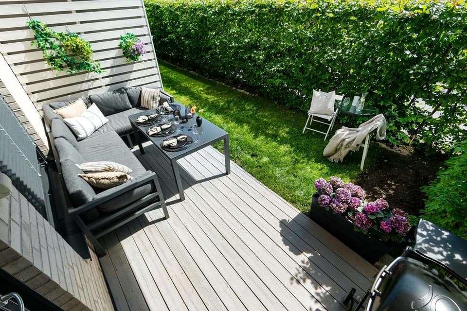 Open Terrace Deck