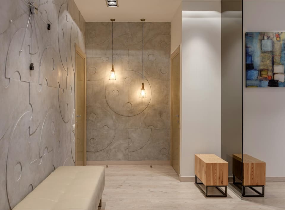 Entryway Display Stand