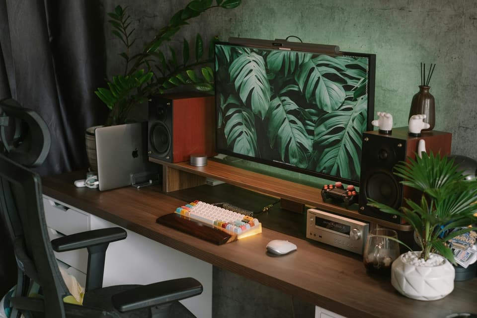 Home Office Desk with Divider
