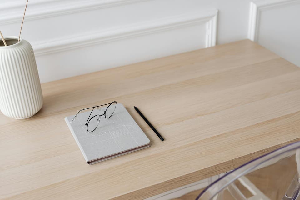 Wall-Mounted Folding Desk