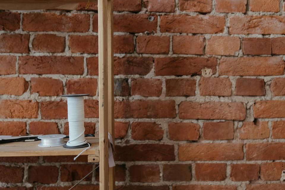 Adjustable Divider Shelf