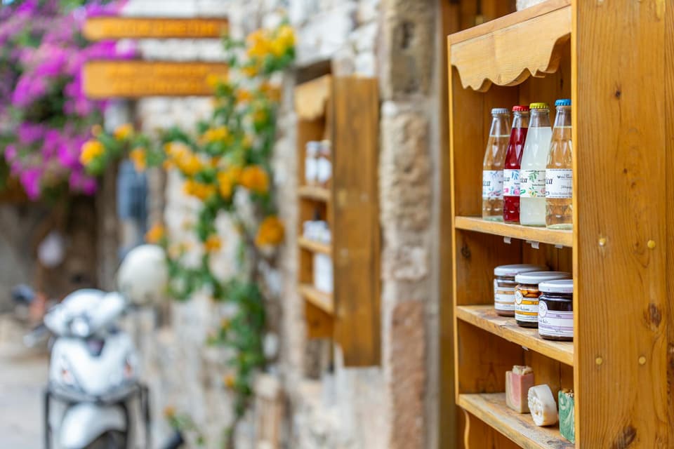 Adjustable Divider Shelf