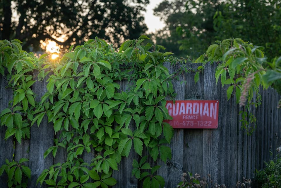 Sleeper-Style Low Fence