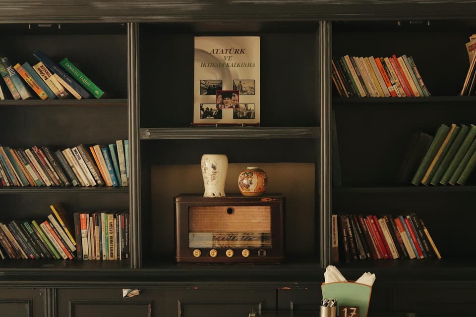 Corner Bookshelf