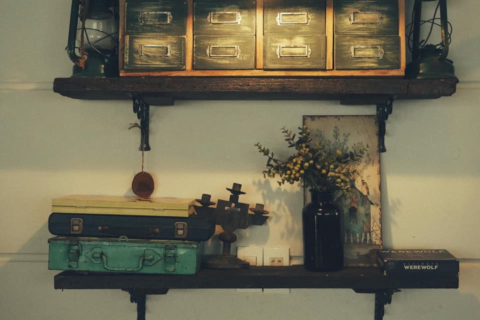 Kids Picture Book Shelf