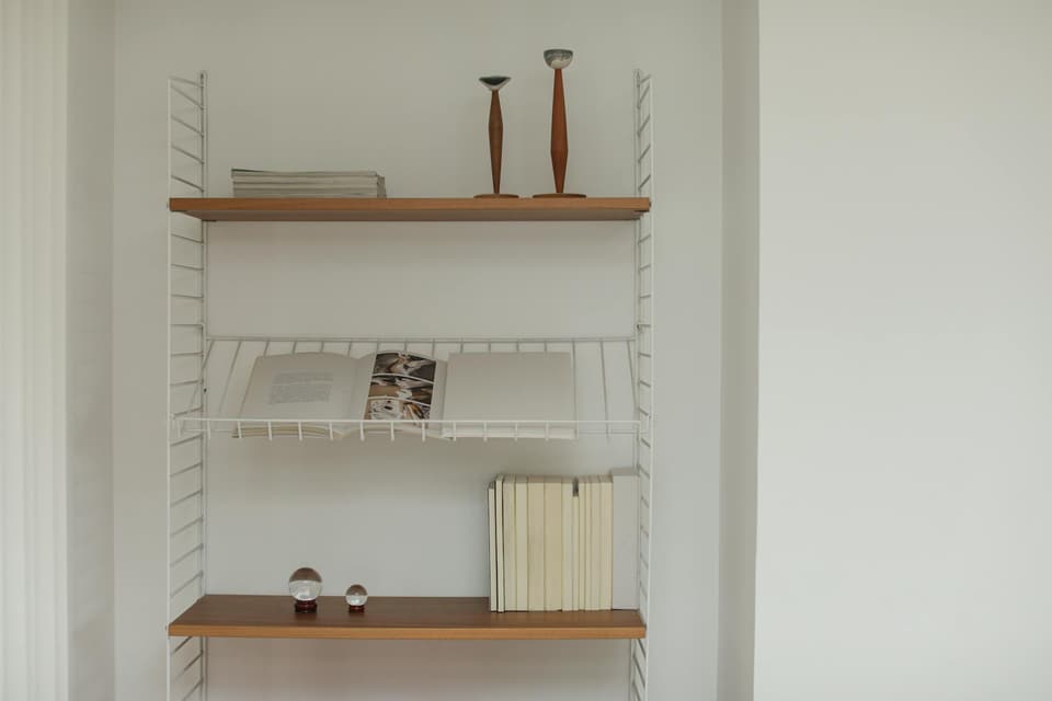 Wall-Mounted Bookshelf