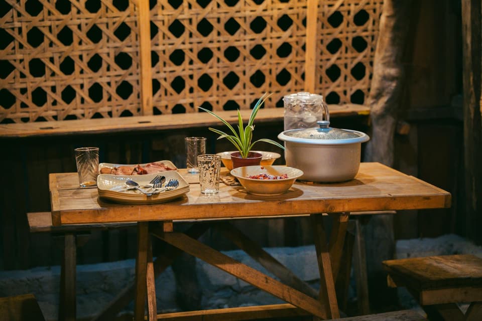 6-Seater Dining Table