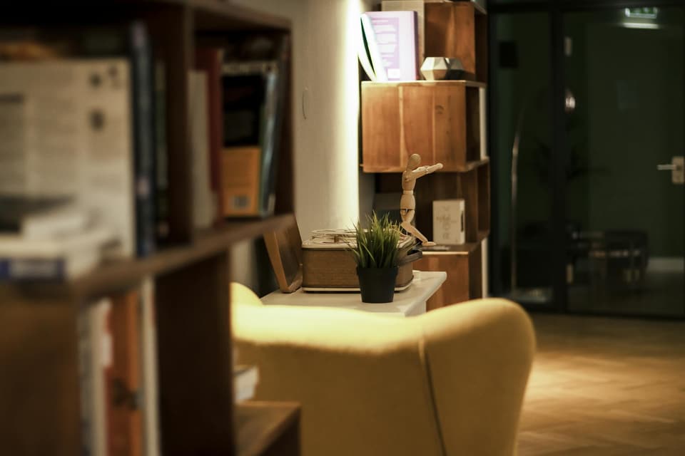 Wall-Mounted Bookshelf