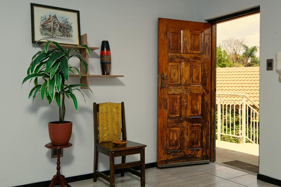 Kids Picture Book Shelf