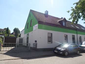 Doppelhaushälfte