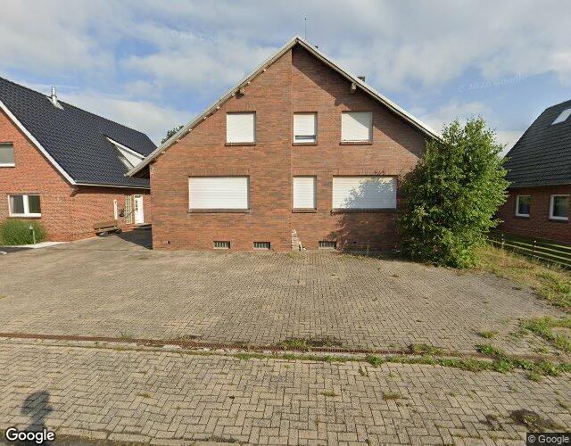 Mehrfamilienhaus