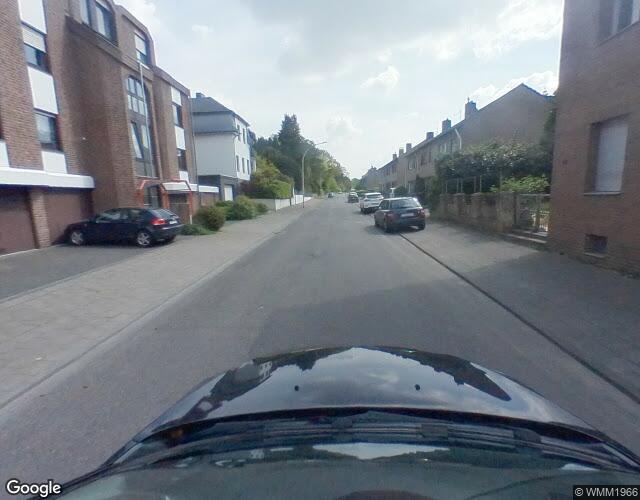 Einfamilienhaus, Doppelhaushälfte