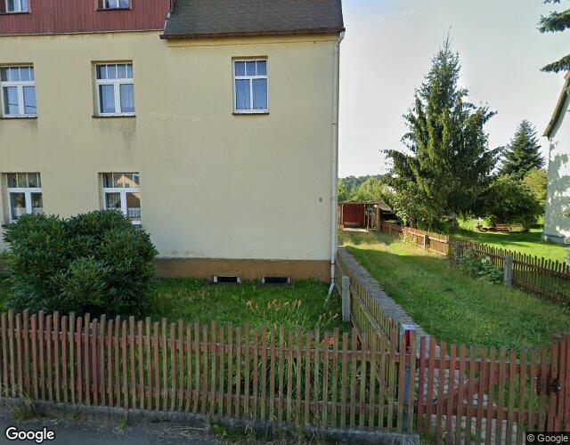 Mehrfamilienhaus