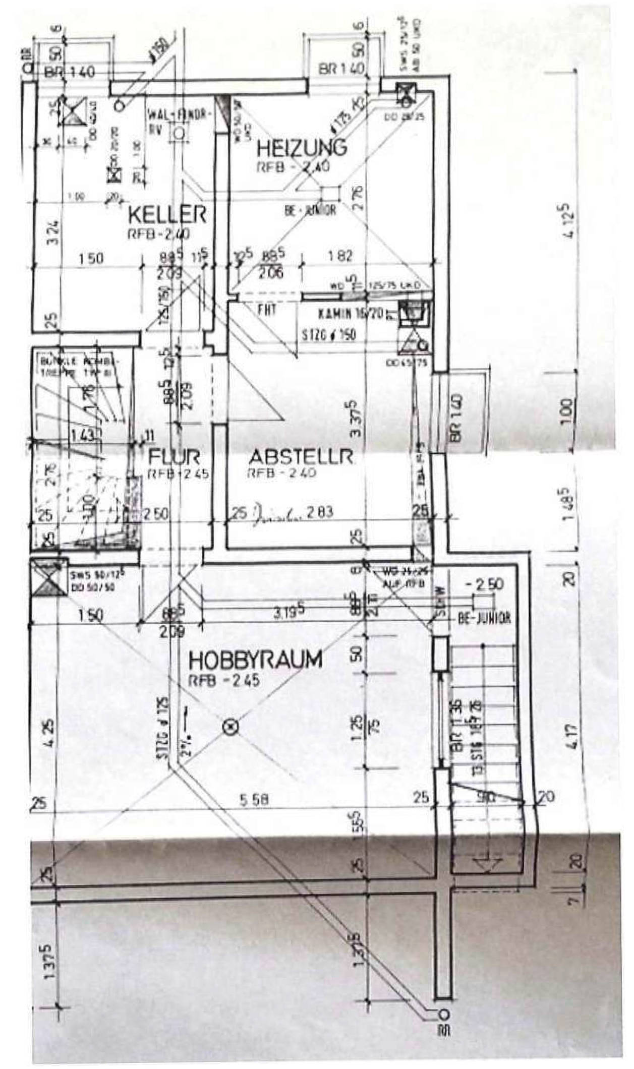 baden-wuerttemberg 1 K 43/22 Lange Straße 139, 71640 Ludwigsburg-Oßweil 6