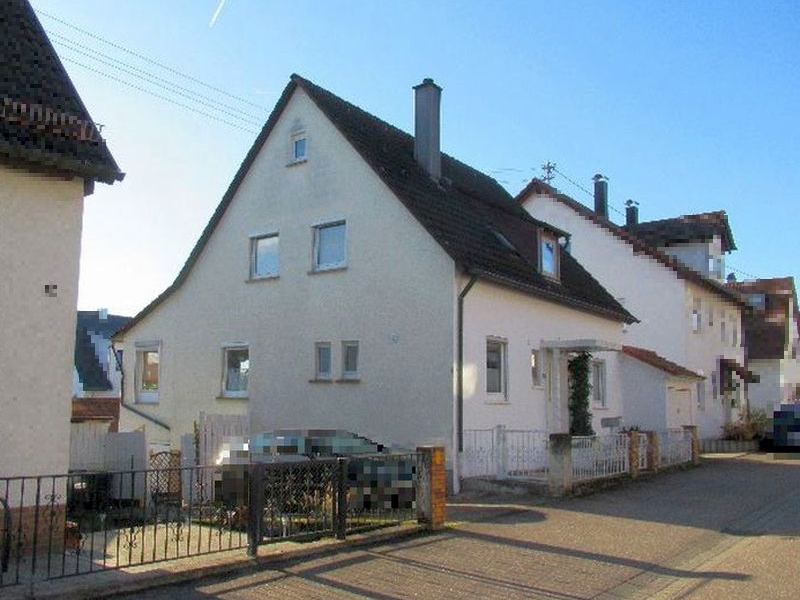 Einfamilienhaus in Keplerstraße 10, 73249 Wernau - Bild 2