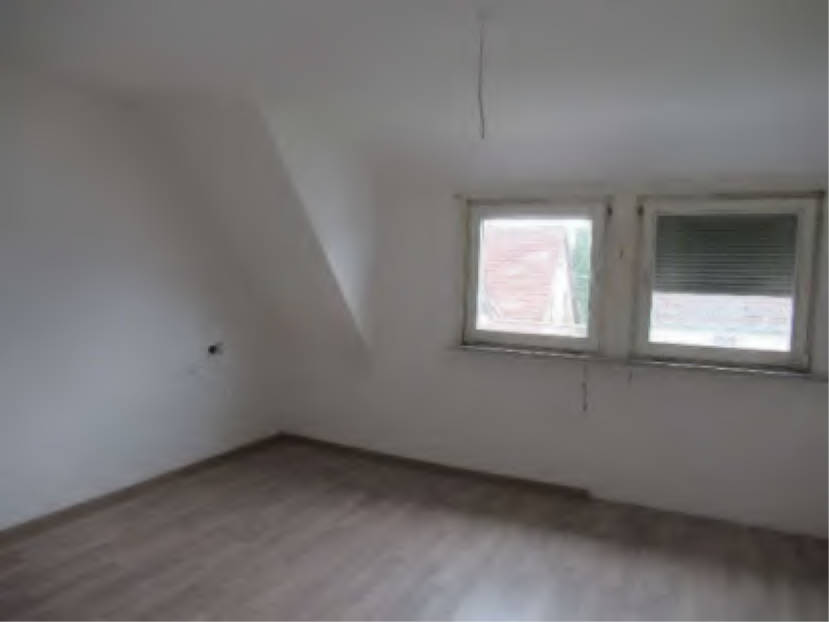 baden-wuerttemberg 2 K 18/23 Bismarckstraße 23, 73207 Plochingen 18