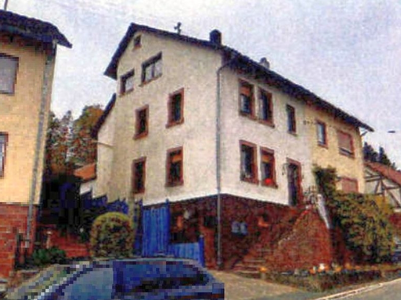 Einfamilienhaus in Schulstraße 27, 97896 Freudenberg-Rauenberg