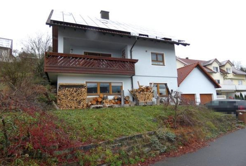 Mehrfamilienhaus in Römerstraße 36, 74670 Forchtenberg