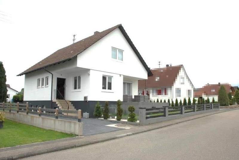 baden-wuerttemberg 2 K 32/23 Rosenstraße 6, 72181 Starzach OT Felldorf 6