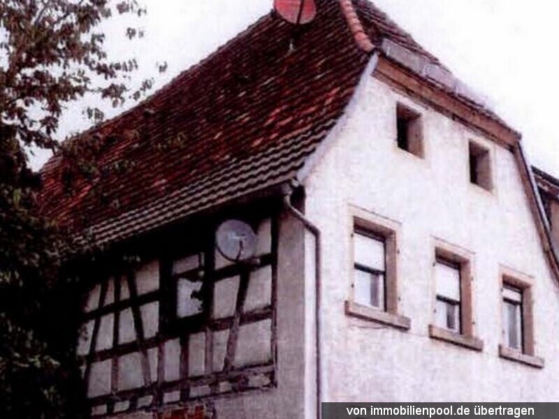 Einfamilienhaus in Eschbachstraße 4, 76703 Kraichtal-Landshausen