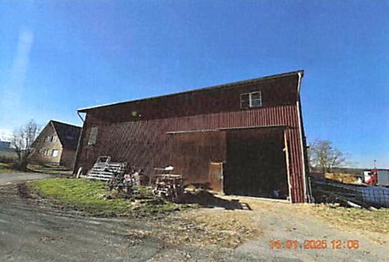 Wohnhaus/Landwirtschaftsflächen in Rosswanghof 1, 73110 Hattenhofen - Bild 2