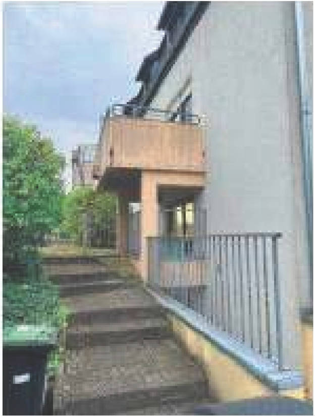 Dreizimmerwohnung in Grünwinkler Straße 11, Rolandstraße 27, 76135 Karlsruhe - Bild 2