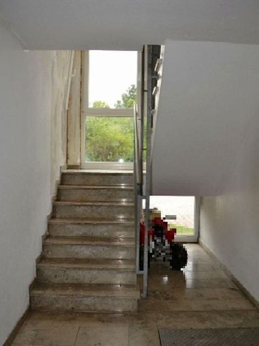 baden-wuerttemberg 3 2 K 7/25 Maulacher Straße 29, 74564 Crailsheim 4