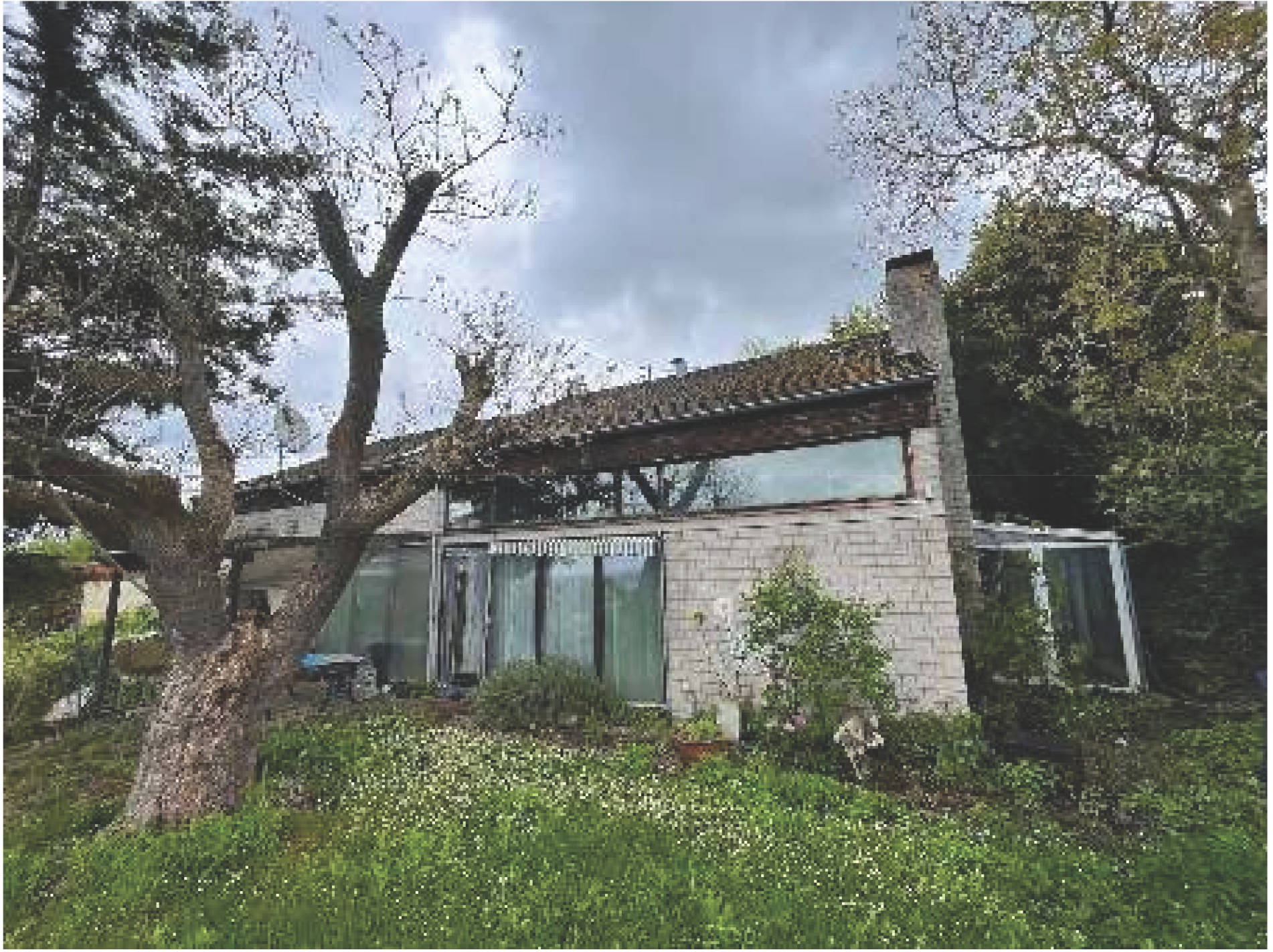 Einfamilienhaus in Mittelweg 32, 76356 Weingarten (Baden)