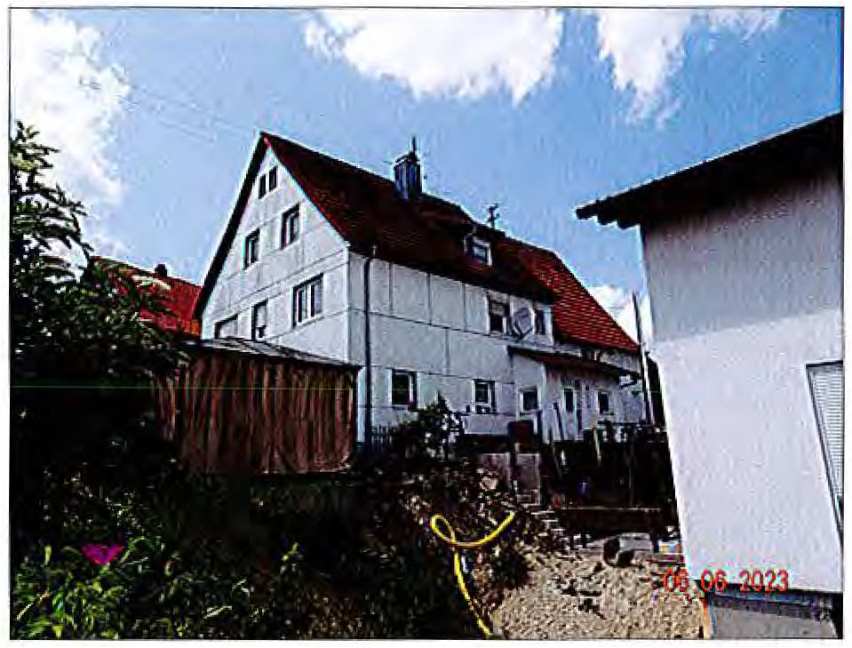 Wohnhaus in Lange Straße 48 und Eichbühl 1, 89604 Allmendingen - Bild 2
