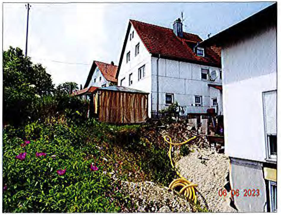 Wohnhaus in Lange Straße 48 und Eichbühl 1, 89604 Allmendingen - Bild 3