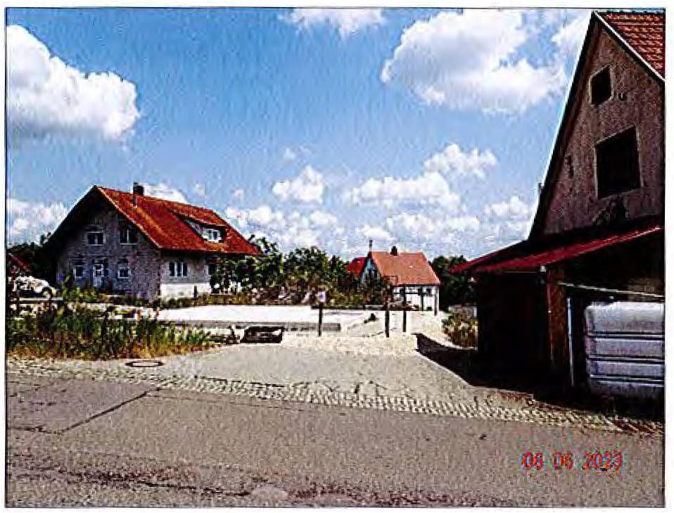 Wohnhaus in Lange Straße 48 und Eichbühl 1, 89604 Allmendingen - Bild 4