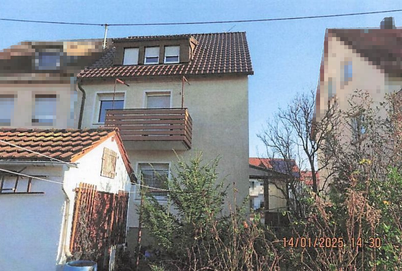 Mehrfamilienhaus in Fellbacher Straße 175, 70327 Stuttgart-Untertürkheim - Bild 2