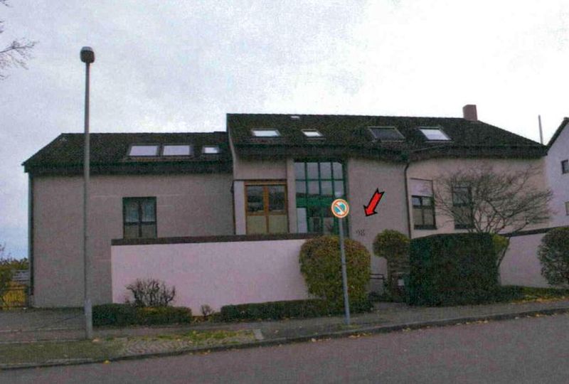 3- bis 4,5-Zimmer-Wohnung in Einsteinstraße 98, 70374 Stuttgart-Bad Cannstatt