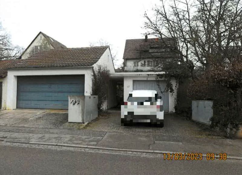 3- bis 4,5-Zimmer-Wohnung in Windhalmweg 40, 70599 Stuttgart-Plieningen