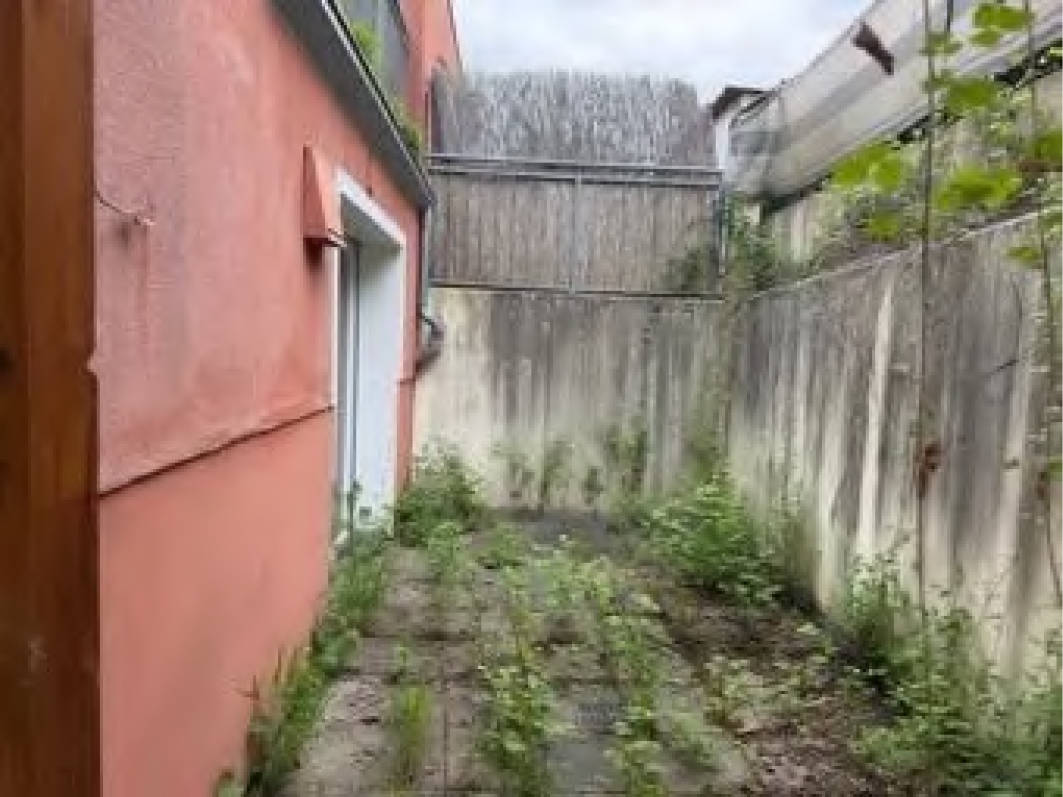 Eigentumswohnung (3 bis 4 Zimmer) in Ludwig-Ebner-Straße 9, 94469 Deggendorf - Bild 2