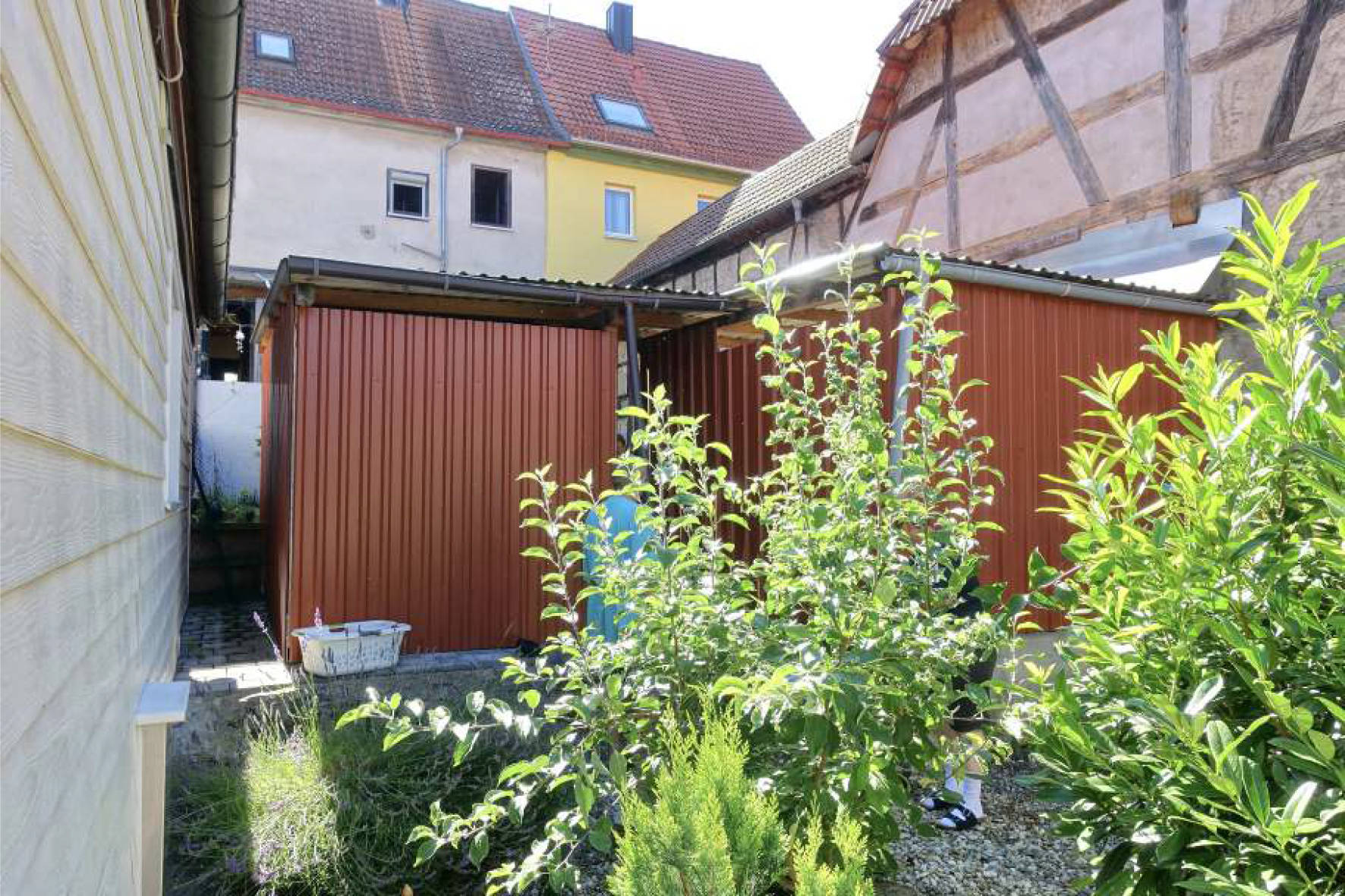 Reihenhaus, Einfamilienhaus, Reihenmittelhaus, ca. 93 qm Wohnfläche in Rothenburger Straße 10, 97215 Uffenheim - Bild 4