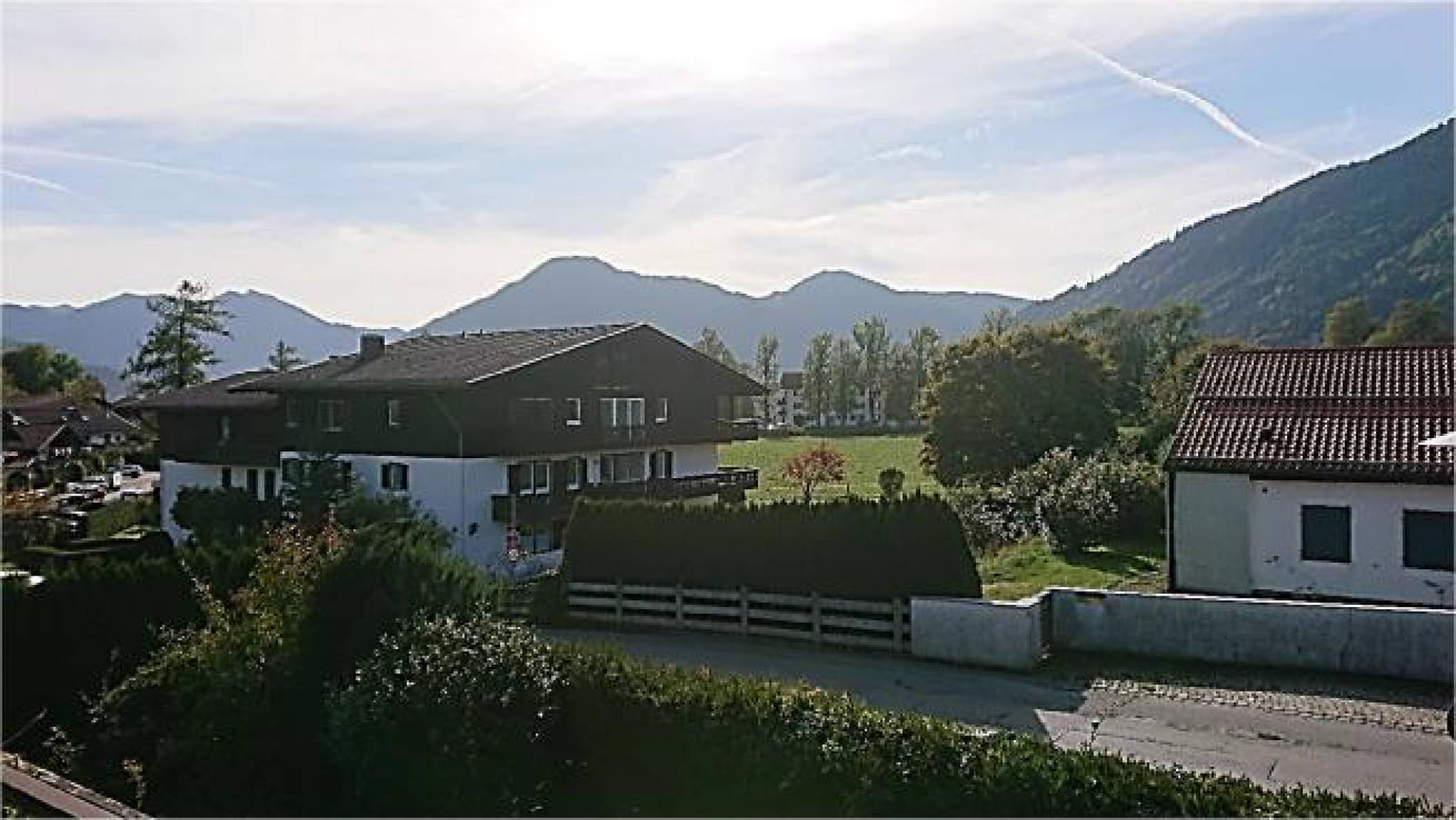 Reiheneckhaus mit Tiefgaragenstellplatz in Hubertusstraße  7d, 83707 Bad Wiessee