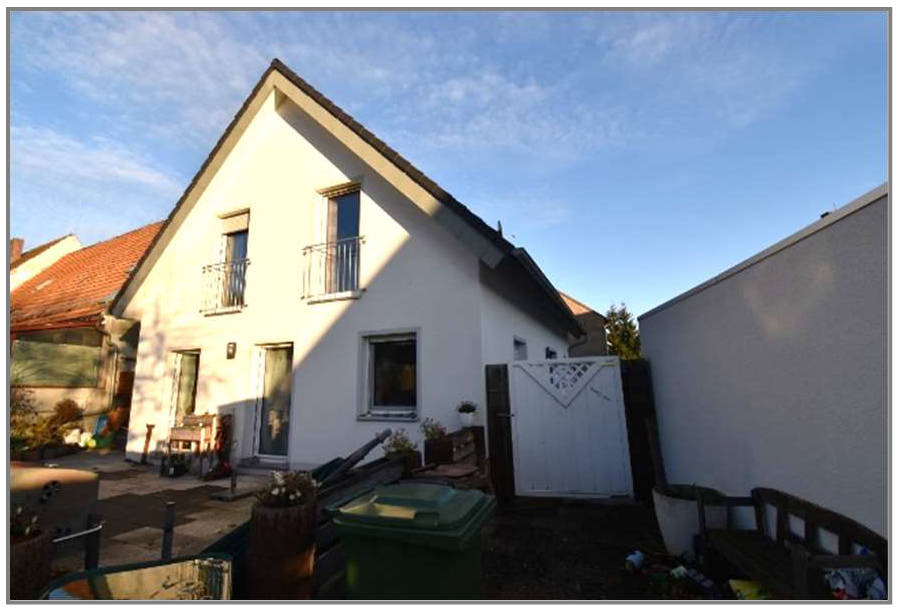 Einfamilienhaus, Garage in Haselbach  1 a, 91614 Mönchsroth, Haselbach - Bild 4