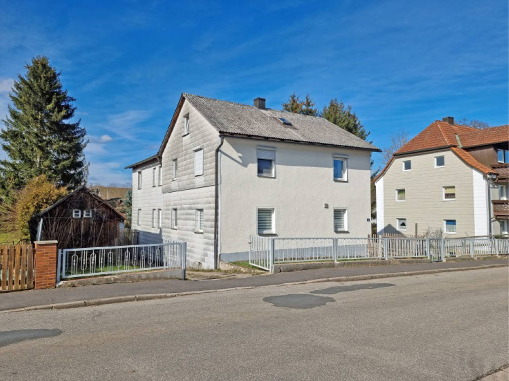 Gebäude- und Freifläche in Hauxdorfer Weg  6, 92681 Erbendorf - Bild 2