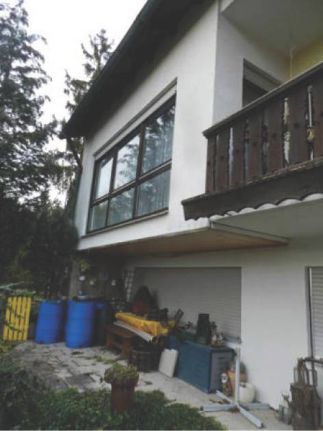 Eigentumswohnung (ab 5 Zimmer), Garage, Mehrfamilienhaus, 6-Zimmer-Wohnung im Untergeschoss und 5-Zimmer-Wohnung im Erdgeschoss; Mitnutzung der Doppelgarage im Gemeinschaftseigentum in Lerchensteige 4, 91448 Emskirchen - Bild 2