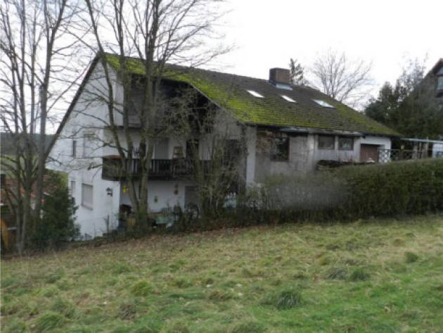 Eigentumswohnung (ab 5 Zimmer), Garage, Mehrfamilienhaus, 6-Zimmer-Wohnung im Untergeschoss und 5-Zimmer-Wohnung im Erdgeschoss; Mitnutzung der Doppelgarage im Gemeinschaftseigentum in Lerchensteige 4, 91448 Emskirchen - Bild 4