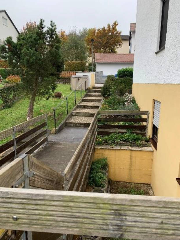 Zwei-Zimmer-Eigentumswohnung im DG samt Kellerraum in Amselstraße  9, 93077 Bad Abbach - Bild 3