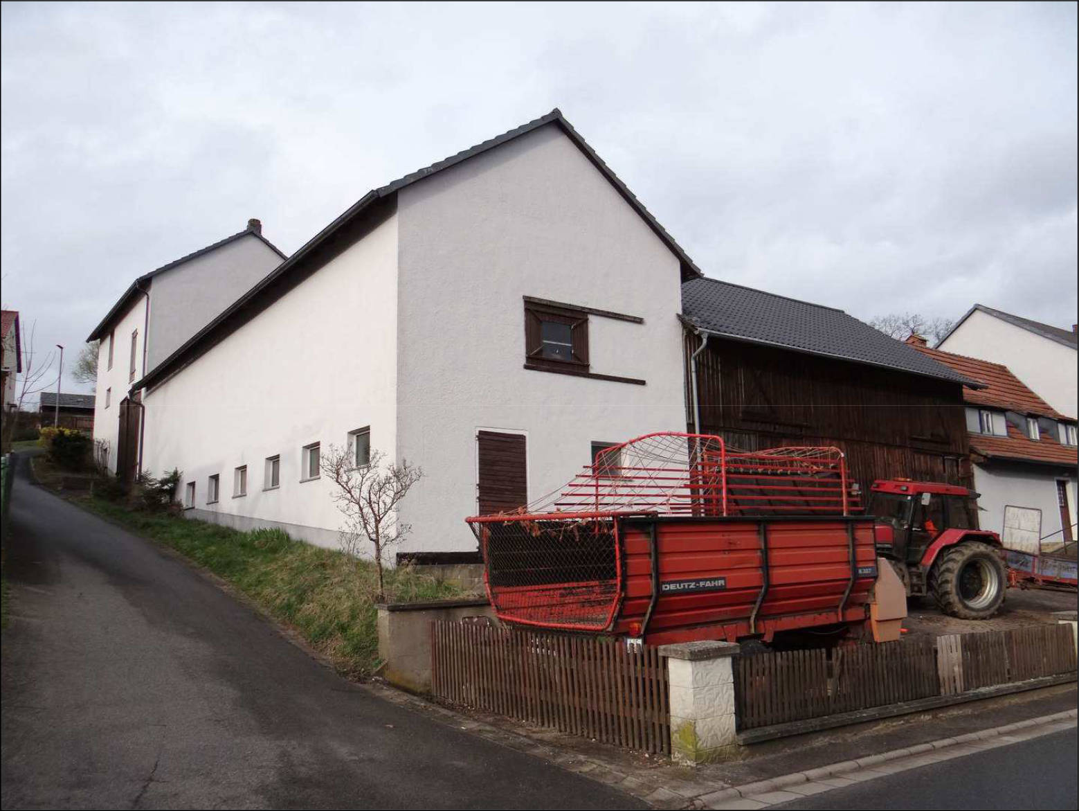 bayern 0001K0069-2023 Am Ansbach 15, 17, 96215 Lichtenfels, Roth