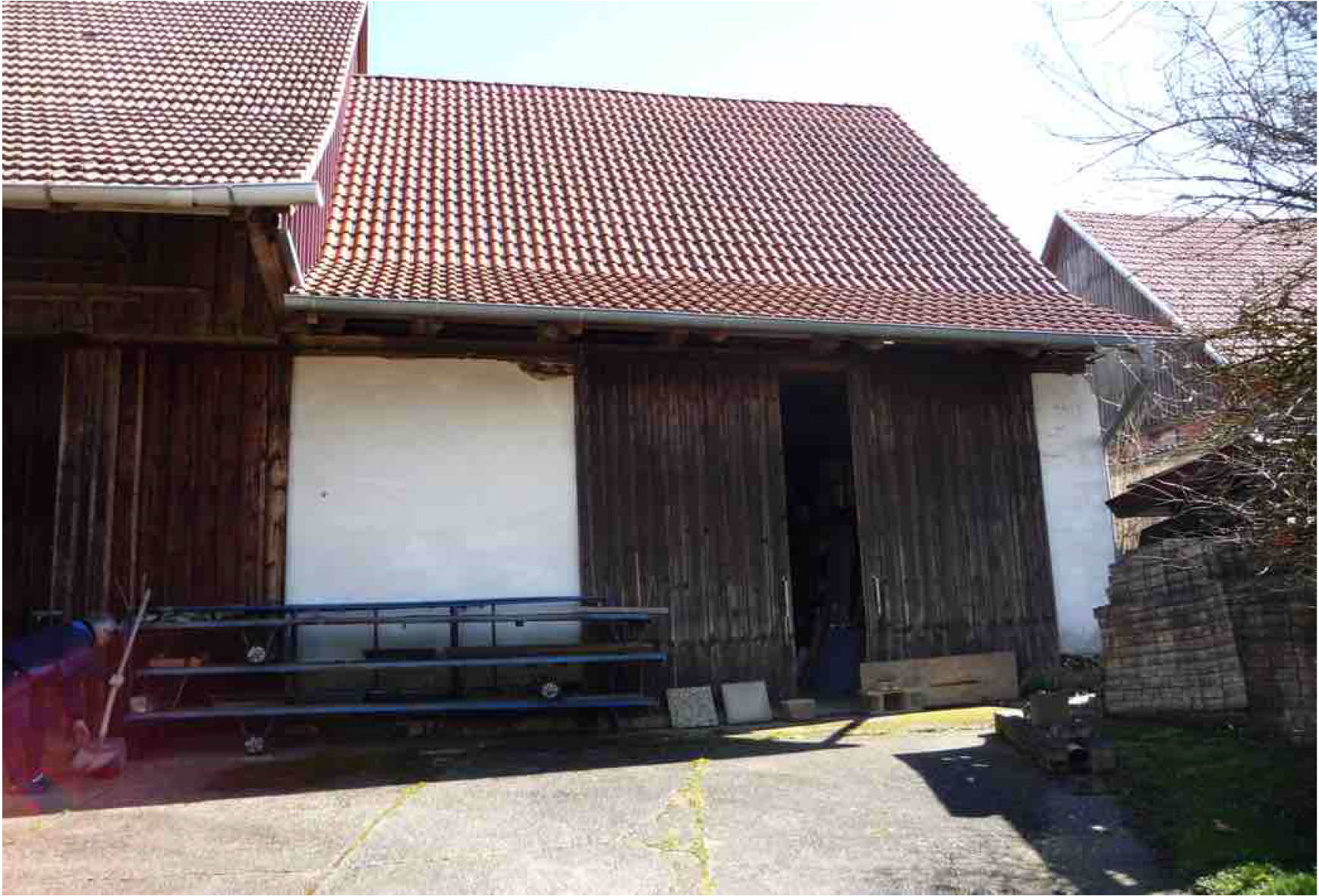 Wohn-, einem Stall-, zwei Scheunengebäuden in Harraser Weg 12, 96476 Bad Rodach, Grattstadt - Bild 5