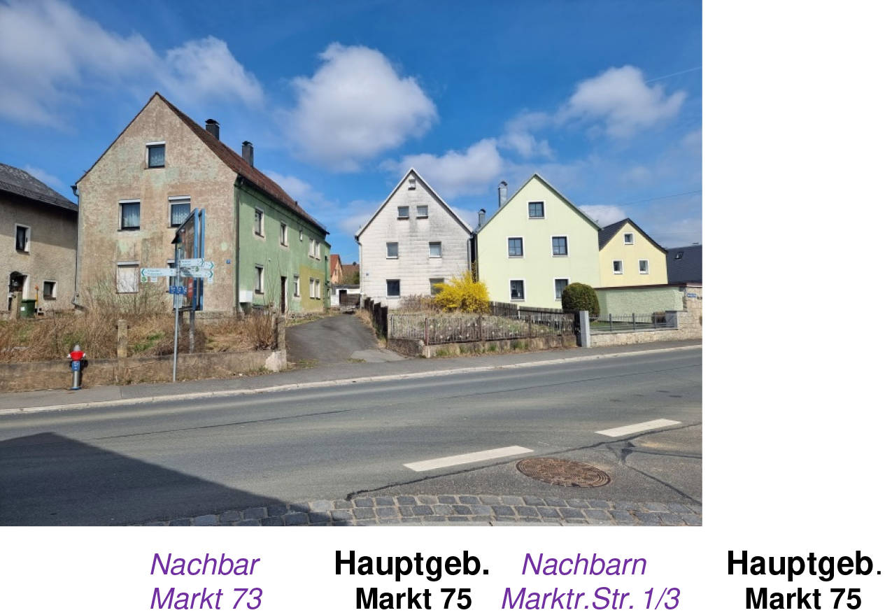 Hauptgebäude mit Nebengebäuden in Markt  75, 95679 Waldershof