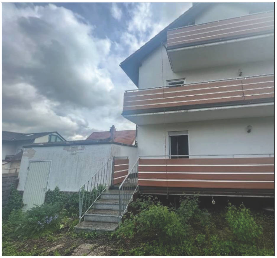 Einfamilienhaus, Mehrfamilienhaus, Garage, Sonstiges in Am Hasensprung  21, 90766 Unterfarrnbach - Bild 2